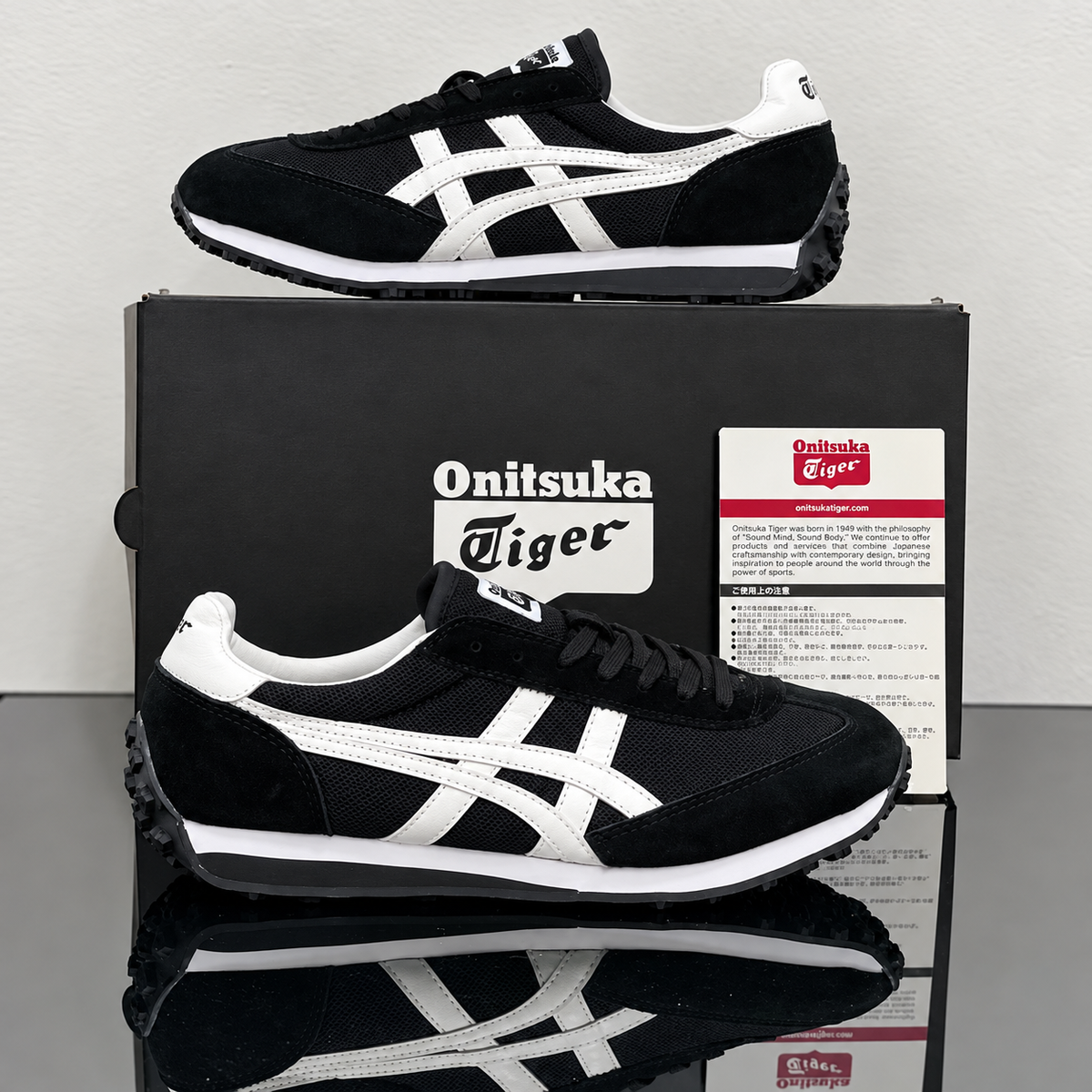 Onitsuka Tiger Mexico 66 – Black & White