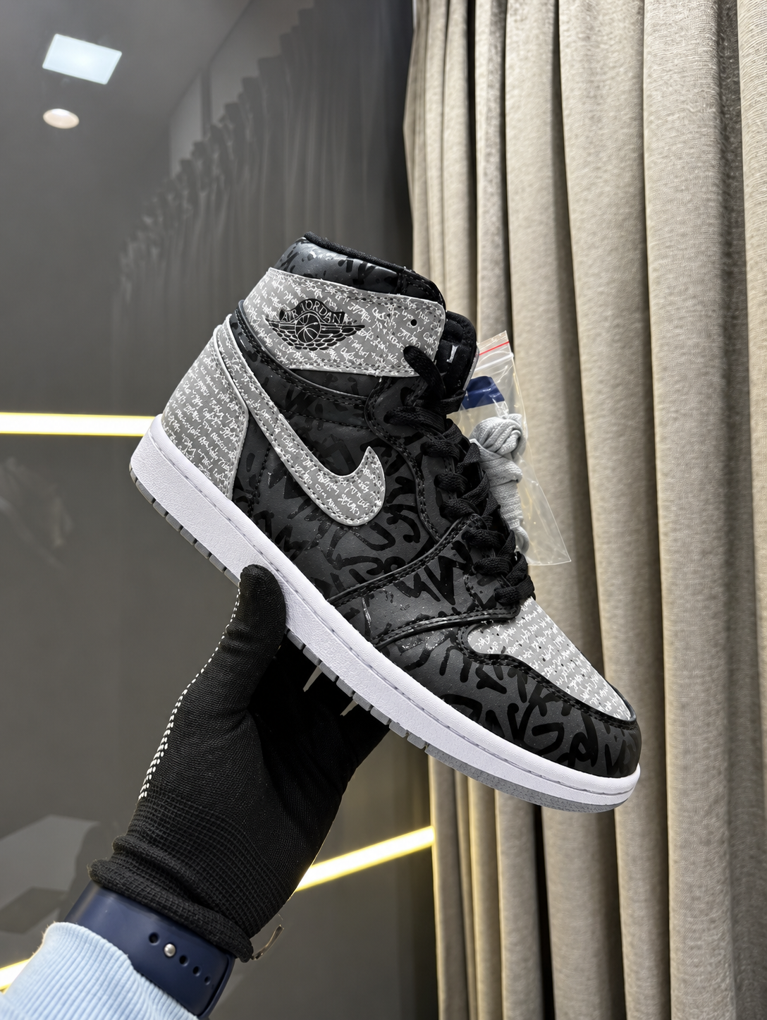 Air Jordan 1 Retro High OG “Rebellionaire