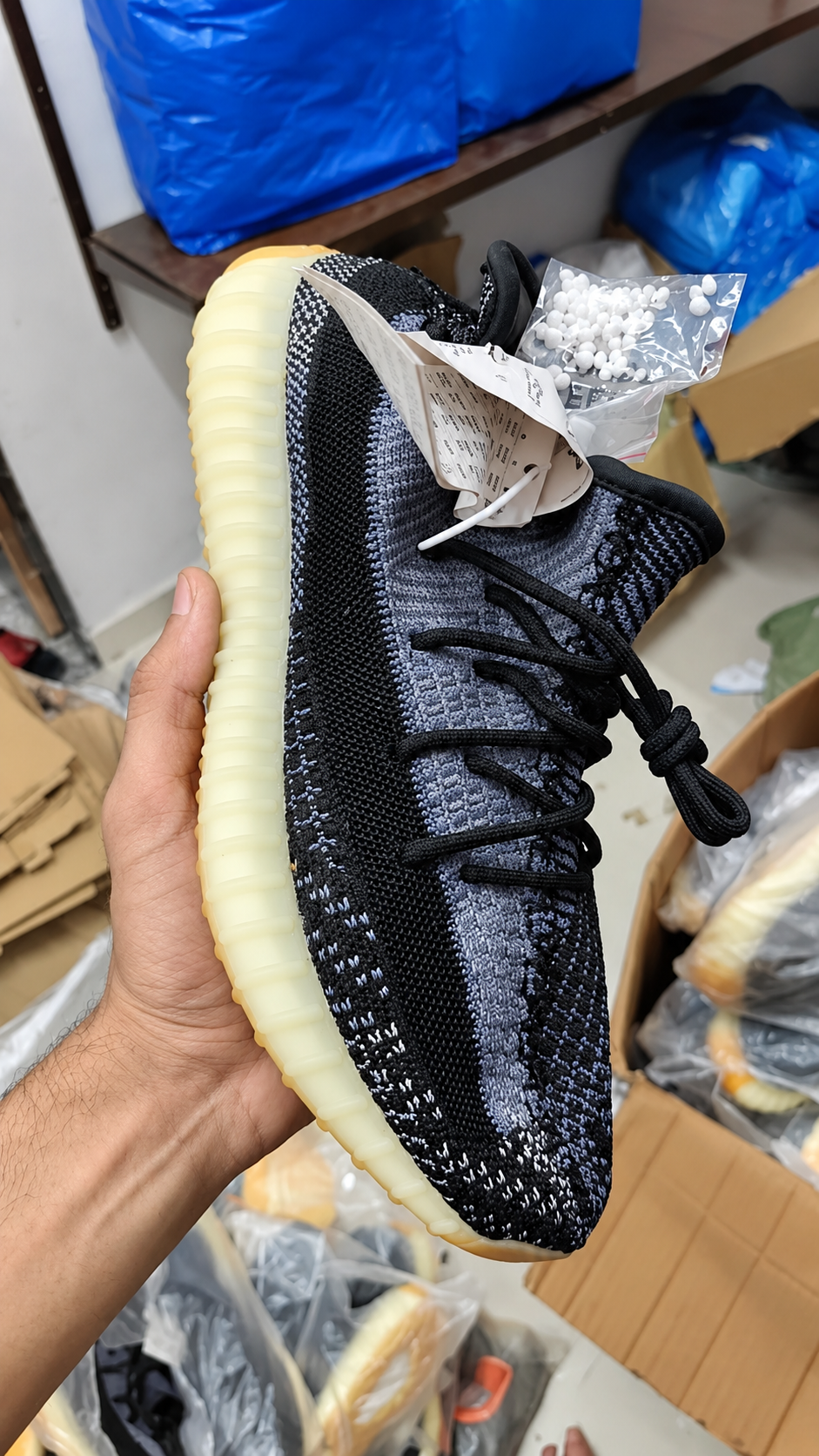 Yeezy Boost 350 V2 – Static Black