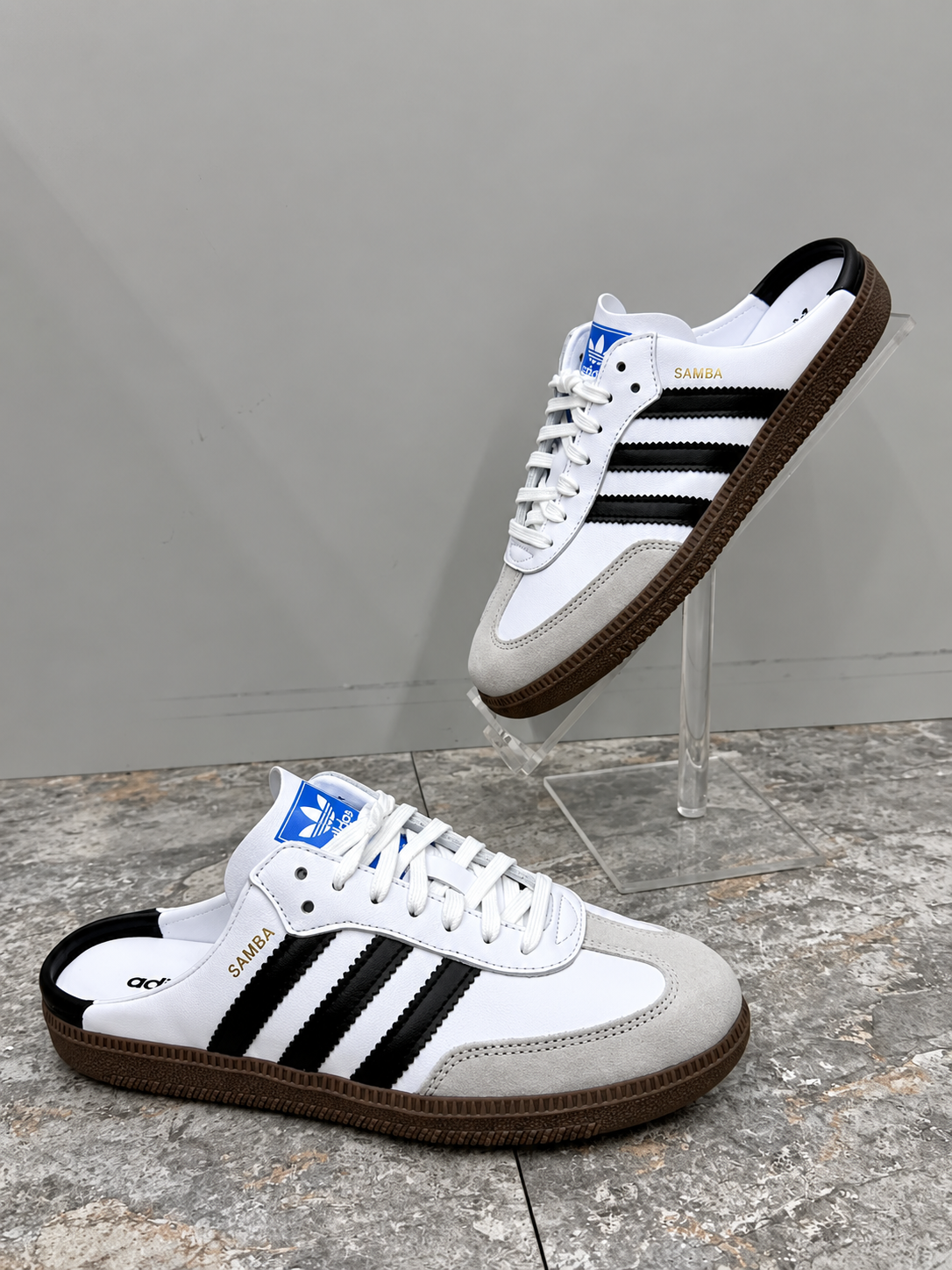 Adidas Samba OG – White & Black
Description