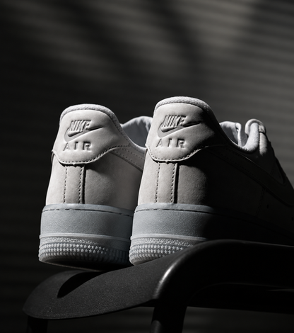 Nike Air Force 1 Low – Triple White