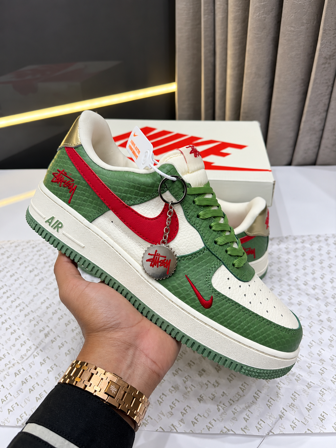 NIKE AIR FORCE 1 LOW 07 X STUSSY GREEN FIX